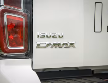 Isuzu D-Max V-Cross LSE [EU-spec] '2021–н.в.