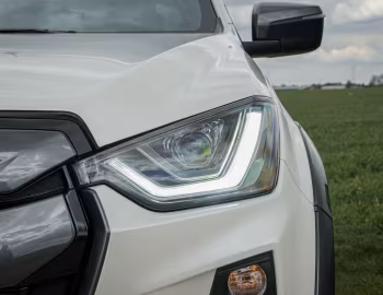 Isuzu D-Max V-Cross LSE [EU-spec] '2021–н.в.