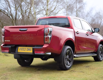 Isuzu D-Max V-Cross 4×4 Double Cab [UK-spec] '03.2021–23