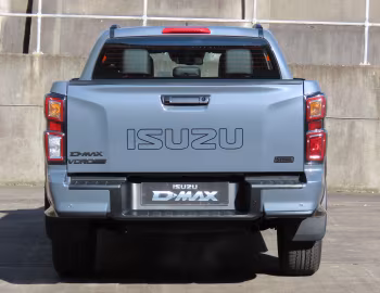 Isuzu D-Max V-Cross 4×4 Double Cab "Steel Edition" [UK-spec] '2024