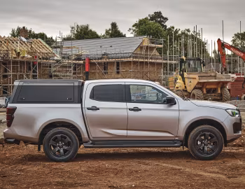 Isuzu D-Max V-Cross Commercial [UK-spec] '2025–н.в.