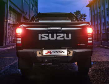 Isuzu D-Max "X-Rider Black" [South Africa] '2019