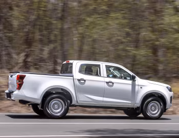 Isuzu D-Max SX Crew Cab [Australia] '2024–pr.