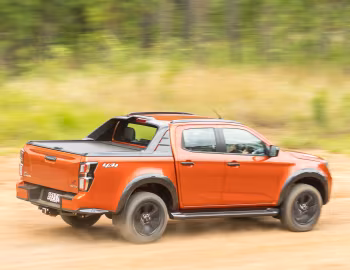 Isuzu D-Max X-Terrain Crew Cab Ute 4×4 [Australia] '08.2020–24