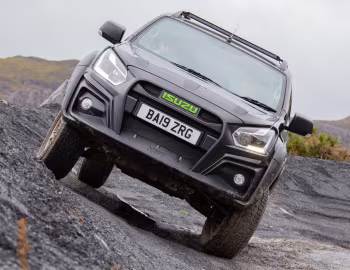 Isuzu D-Max XTR [UK-spec] '2019–21
