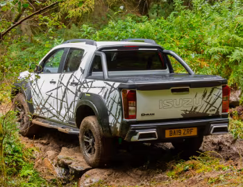 Isuzu D-Max XTR [UK-spec] '2019–21