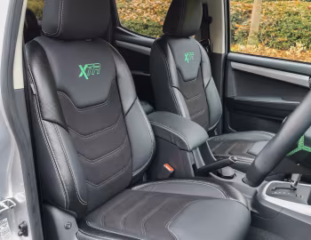 Интерьер Isuzu D-Max XTR [UK-spec] '2019–21