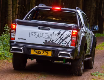 Isuzu D-Max XTR [UK-spec] '2019–21