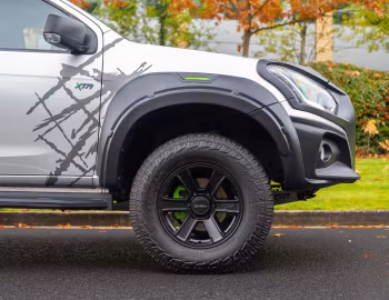 Isuzu D-Max XTR [UK-spec] '2019–21