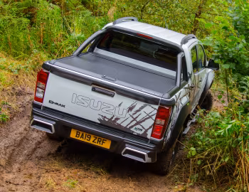 Isuzu D-Max XTR [UK-spec] '2019–21
