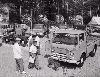 Isuzu Elf Pickup Truck (TL221) '1958–64
