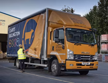 Isuzu Forward F135.240 curtainsided rigid [UK-spec] '2021