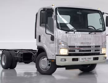 Isuzu Forward N75.190 Chassis Cab [UK-spec] '2008–16