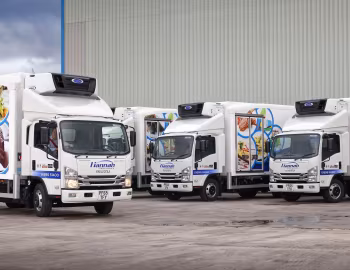 Isuzu Forward N75.190 refrigerated truck [UK-spec] '2016–22