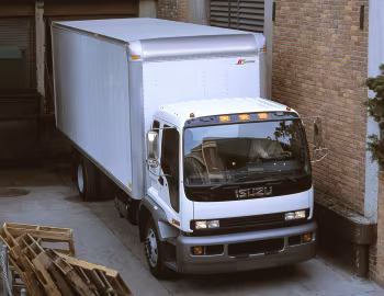 Isuzu FTR with dry freight body '1997–2008
