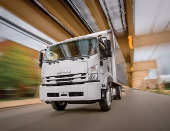 2017–н.в. Isuzu FTR with Supreme dry freight body [North America] '2016–н.в.