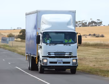 Isuzu FVL 240-300 Freightpack Curtainsider [Australia] '2019–н.в.