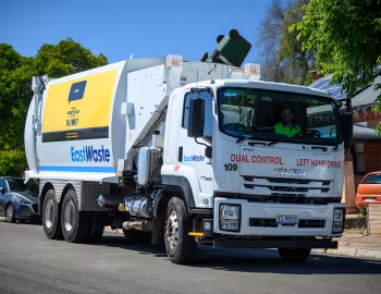 Isuzu FVY 240-300 6×4 Auto Dual Control [Australia] '2019–pr.