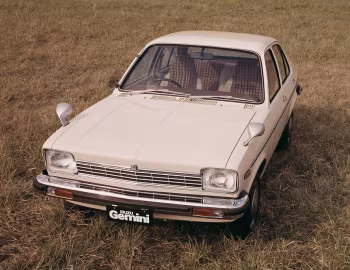 Isuzu Gemini Sedan (PF50/PF60) '06.1977–06.1979