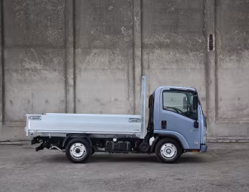 Isuzu Grafter N35.125 4×2 Tipper [UK-spec] '2016–22