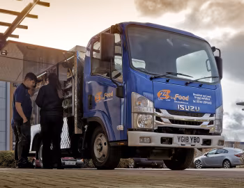 Isuzu Grafter N35.125 SWB food van [UK-spec] '2018–22