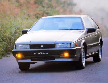 Isuzu Piazza '1981–91