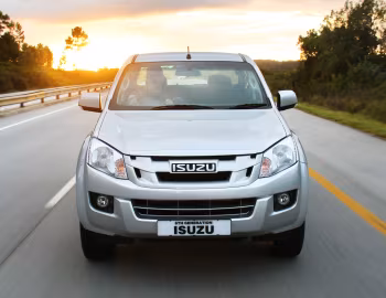 Isuzu KB 250 D-TEQ LE Double Cab '03.2013–15