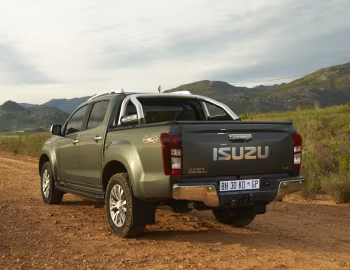Isuzu KB 300 4×4 Double Cab LX '10.2016–18