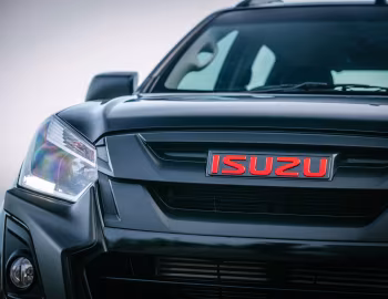 Isuzu KB250 Double Cab "X-Rider Black" '2018
