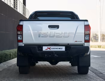 Isuzu KB Extended Cab "X-Rider" '2016