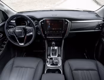 Торпедо Isuzu MU-X [CIS] '2022
