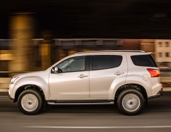 Isuzu MU-X [South Africa] '2018–05.2020