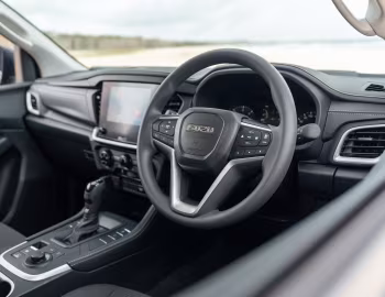 Интерьер Isuzu MU-X LS-M 1.9 [Australia] '2025–н.в.