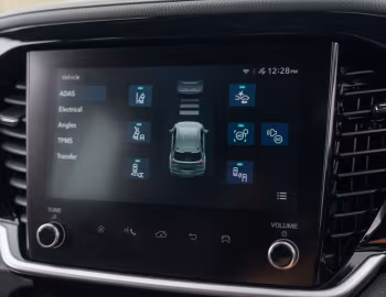 Интерьер Isuzu MU-X LS-T 3.0TD [Australia] '2025–н.в.