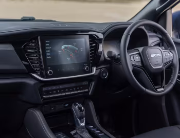 Интерьер Isuzu MU-X LS-T 3.0TD [Australia] '2025–н.в.