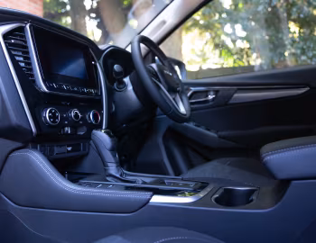 Интерьер Isuzu MU-X LS [South Africa] '2021–23