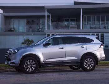 Isuzu MU-X LSE [South Africa] '2021–23
