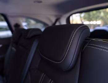 Интерьер Isuzu MU-X Onyx [South Africa] '2021–23