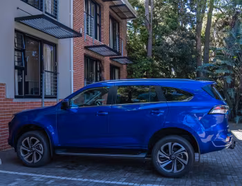 Isuzu MU-X Onyx [South Africa] '2021–23