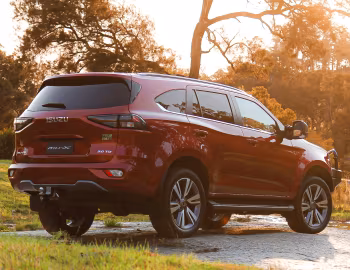 Isuzu MU-X "Tour Mate" [Australia] '2024