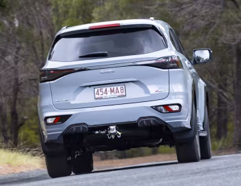 Isuzu MU-X X-Terrain [Australia] '2025–н.в.
