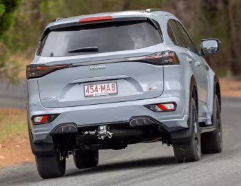 Isuzu MU-X X-Terrain [Australia] '2025–н.в.