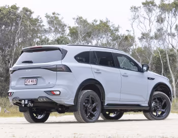 Isuzu MU-X X-Terrain [Australia] '2025–н.в.
