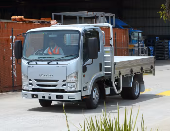Isuzu NLR 45-150 SWB Traypack [Australia] '2015–24