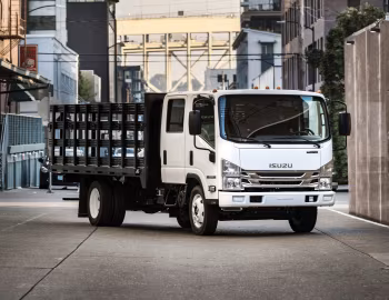 2019–21 Isuzu NPR-HD Gas Crew Cab with Supreme stake body [North America] '2018–21