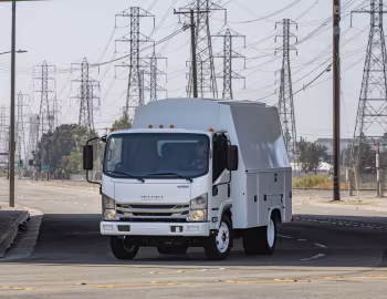 2021 Isuzu NPR-HD Gas with Knapheide KUVcc body [North America] '2020–21