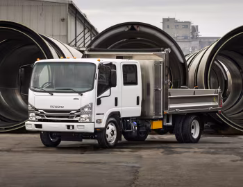 2019–22 Isuzu NRR Diesel Crew Cab with Twin landscape body [Canada] '2018–22