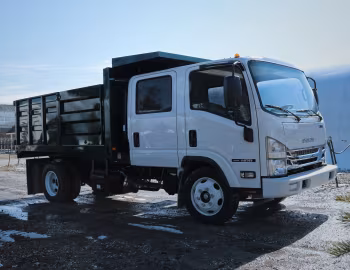 2019–21 Isuzu NRR Diesel Crew Cab Dump Truck [North America]