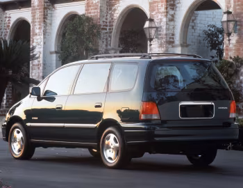 1998–99 Isuzu Oasis '1997–99