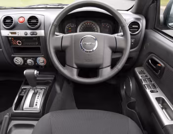 Торпедо Isuzu Rodeo Denver '2010–12